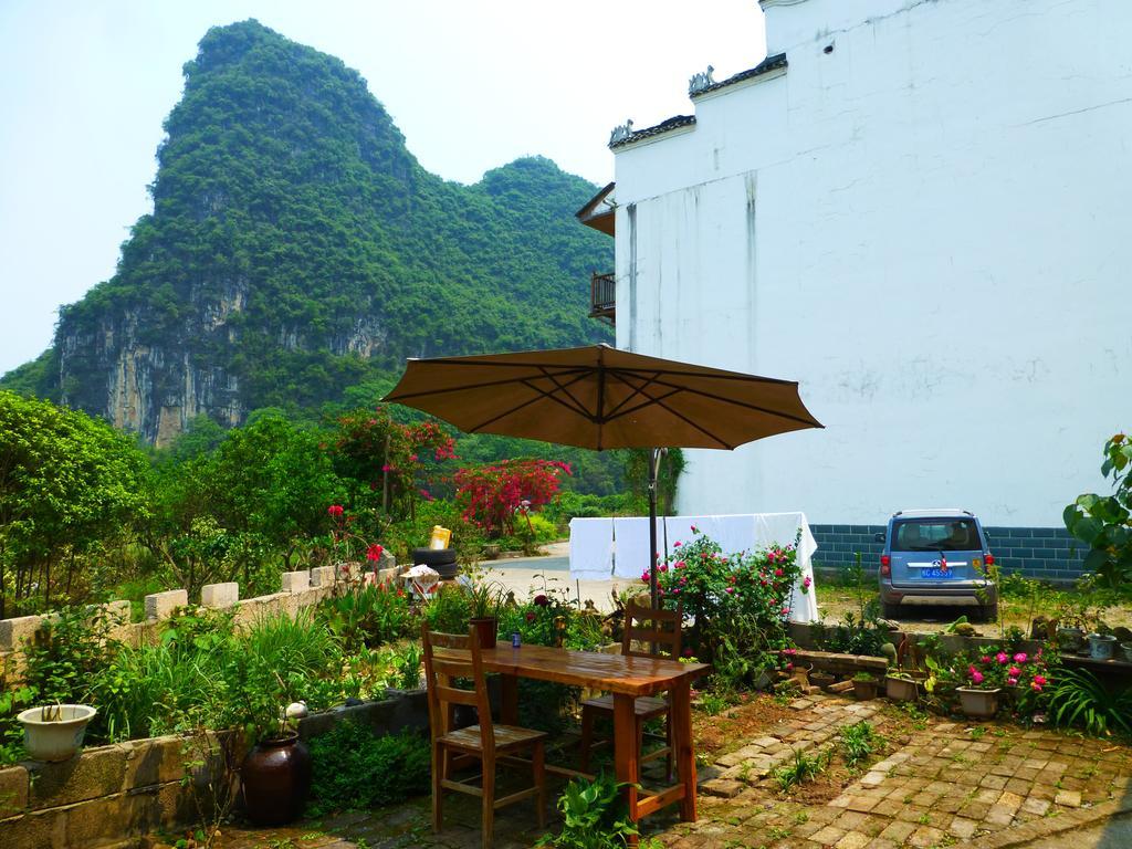 Yangshuo Moon Resort Hotel Guilin Exterior foto